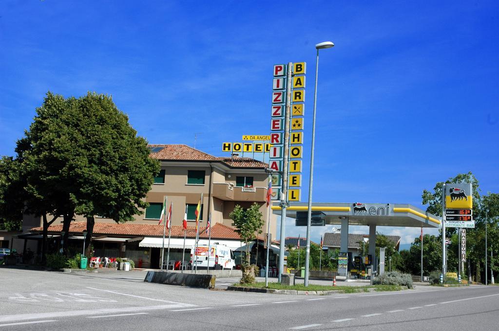 Hotel Da Angela Sedegliano Екстер'єр фото