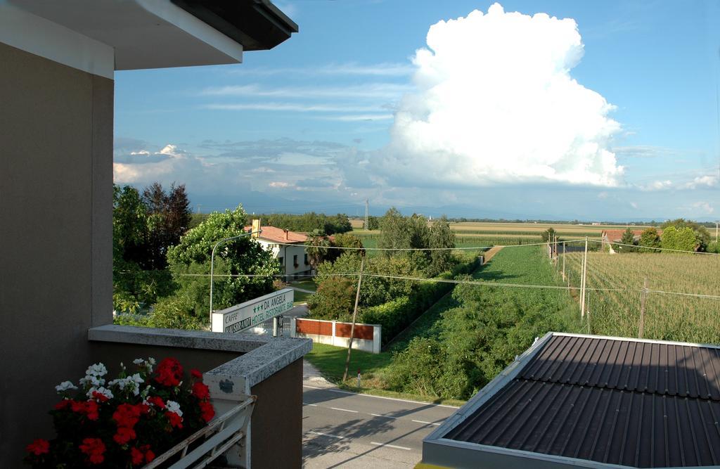 Hotel Da Angela Sedegliano Екстер'єр фото