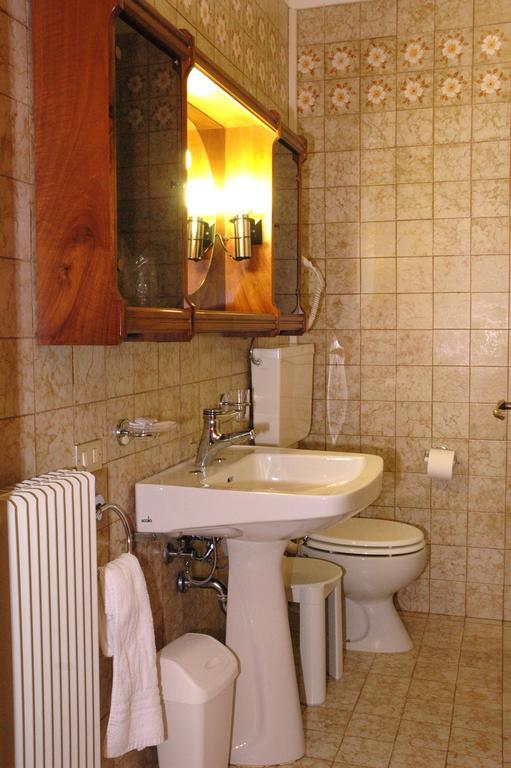 Hotel Da Angela Sedegliano Екстер'єр фото